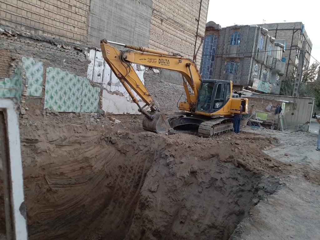 ارائه خدمات اجاره بیل مکانیکی خاکبرداری تخریب ساختمان در مشهد