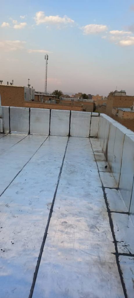 ارائه خدمات نصب ایزوگام و قیرگونی محمدی در همدان