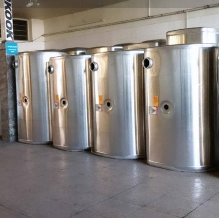 باک سازی آراز صنعت – تولید و فروش باک های نو و کارکرده در مرند