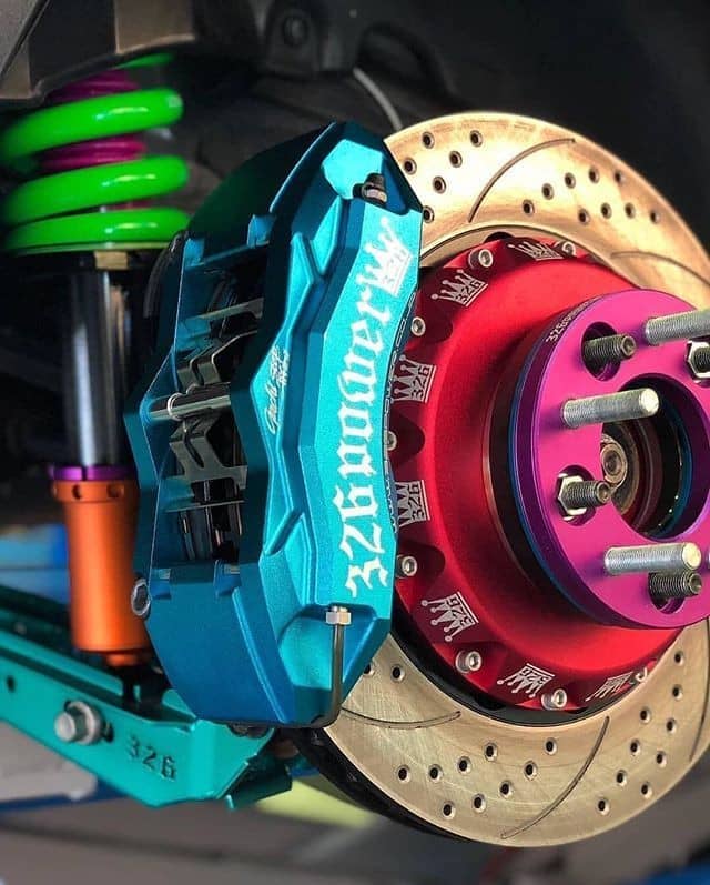 راکان – خدمات فروش تخصصی لنت خودرو از پراید تا پورشه در بیرجند