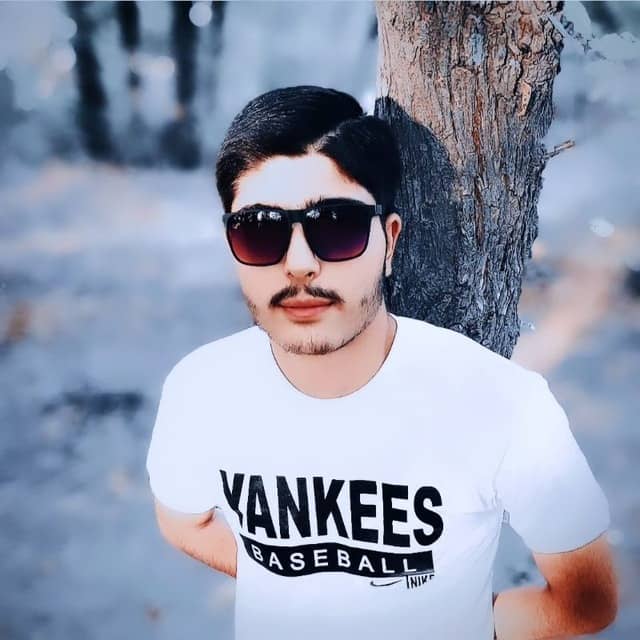 مهرداد باغچقی – بهترین خواننده رپ در بجنورد