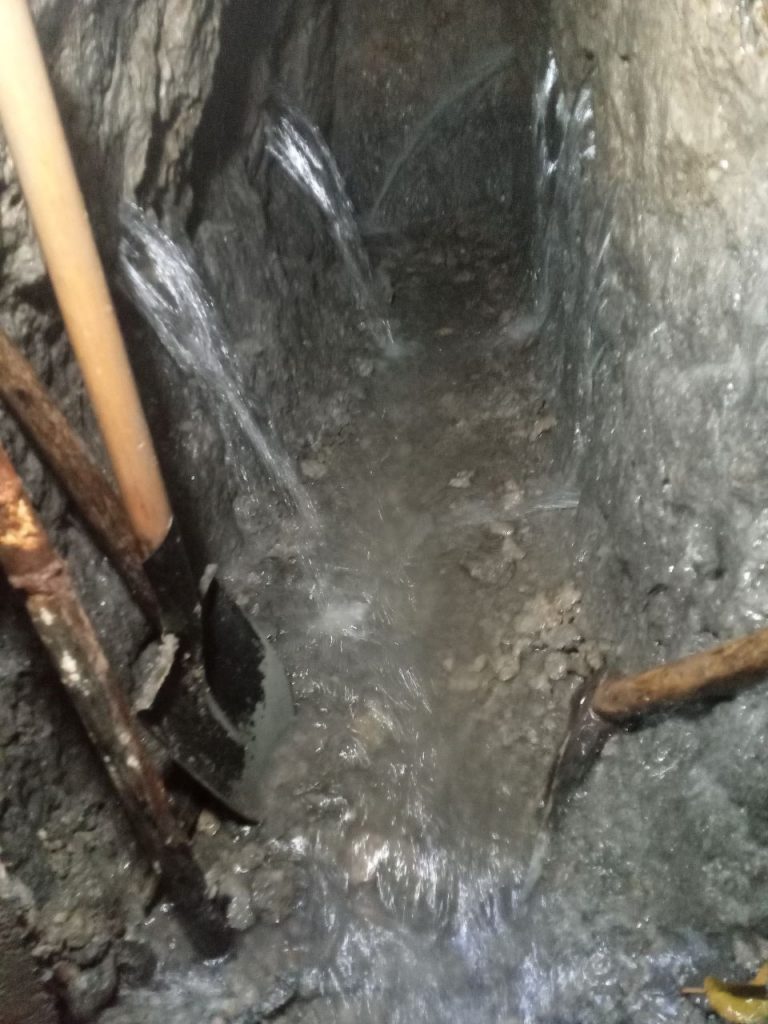 مقنی حرفه ای و خدمات تخصصی حفر چاه در خرم آباد