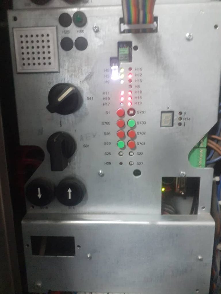 متخصص نصب تعمیر و سرویس نگهداری آسانسور در تهران